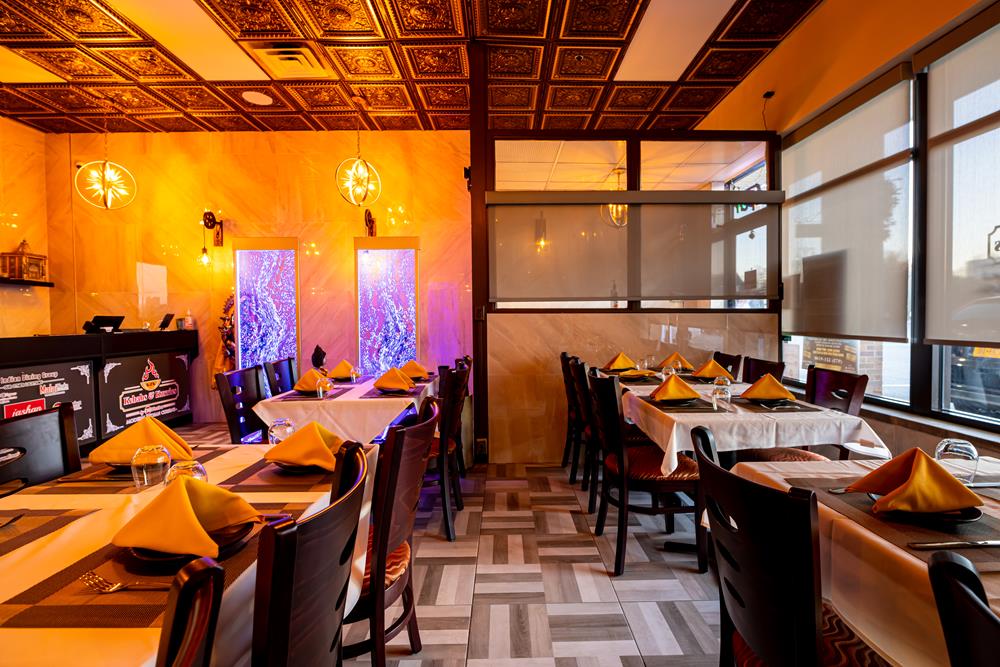 Convenient Location, Wholesome Service &amp; Flexible Dining Options.